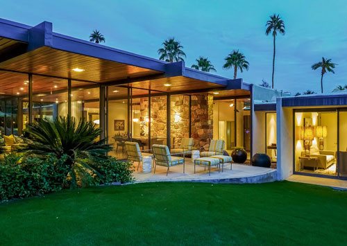 Hollywood Real Estate - Julie  Sharma, Broker